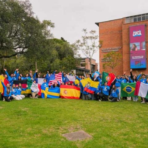 La Universidad del Azuay es la #1 del Ecuador y la razón eres tú